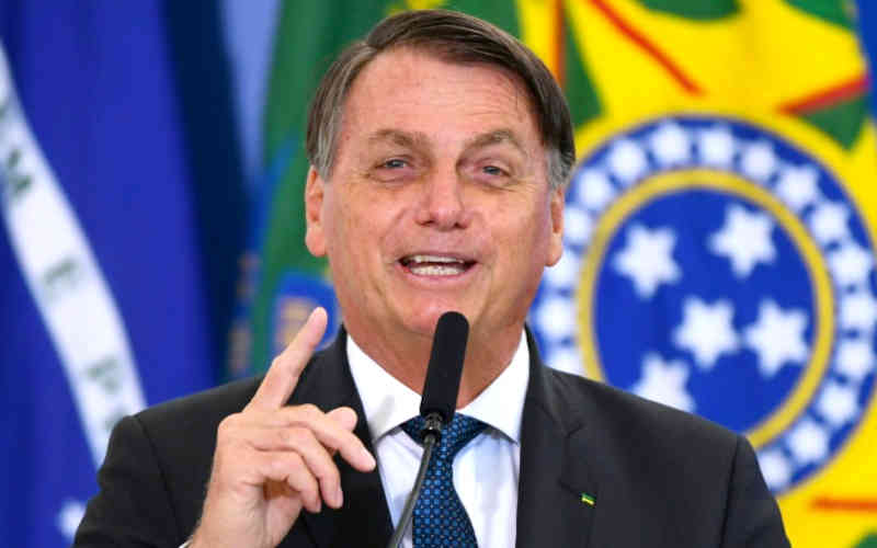 Bolsonaro_vacina