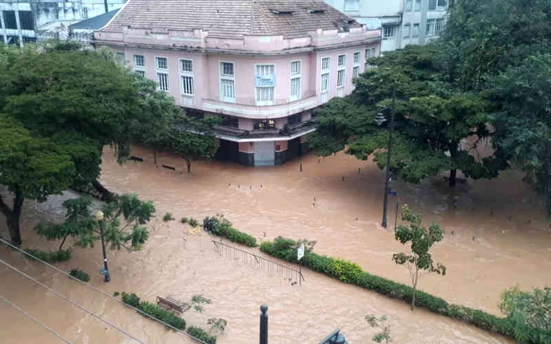 temporal_Petrópolis